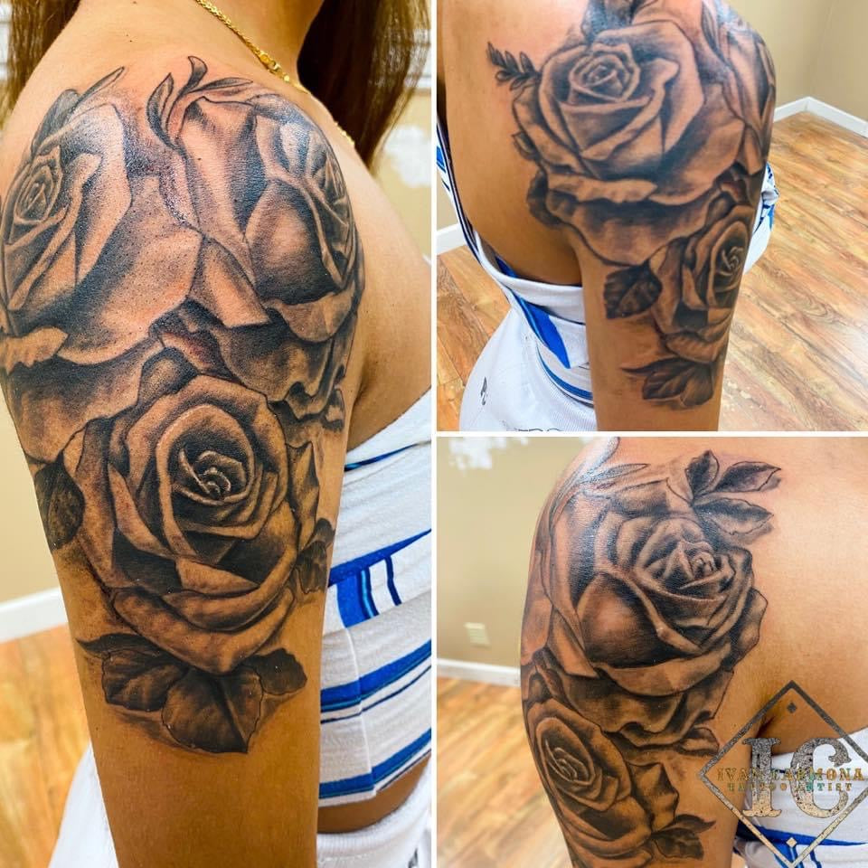 Beautiful Flower Shoulder Tattoos for Ladies